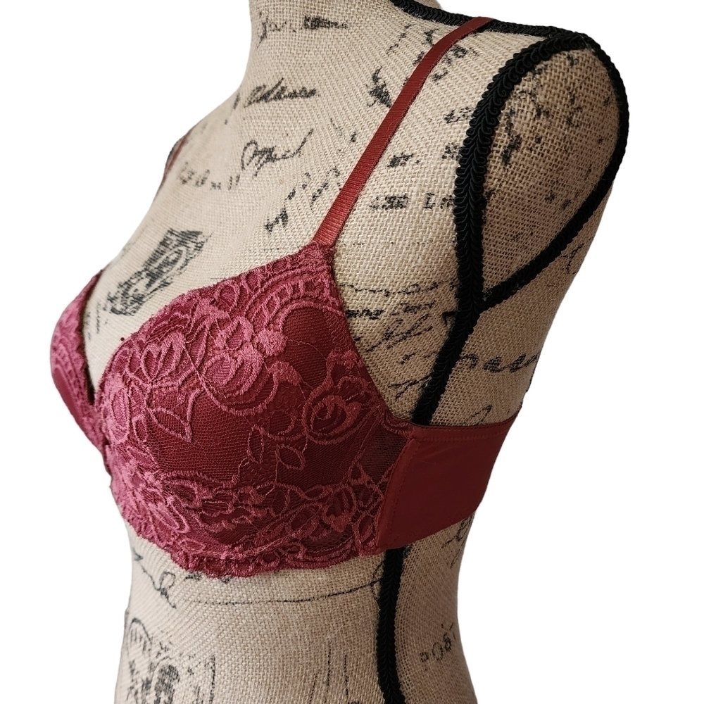 3/$15 Marilyn Monroe Underwire Lace Push-up Bra - 34C - Picture 2 of 8